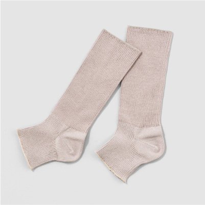 〈O2〉× mioasse オープントゥソックス グレー