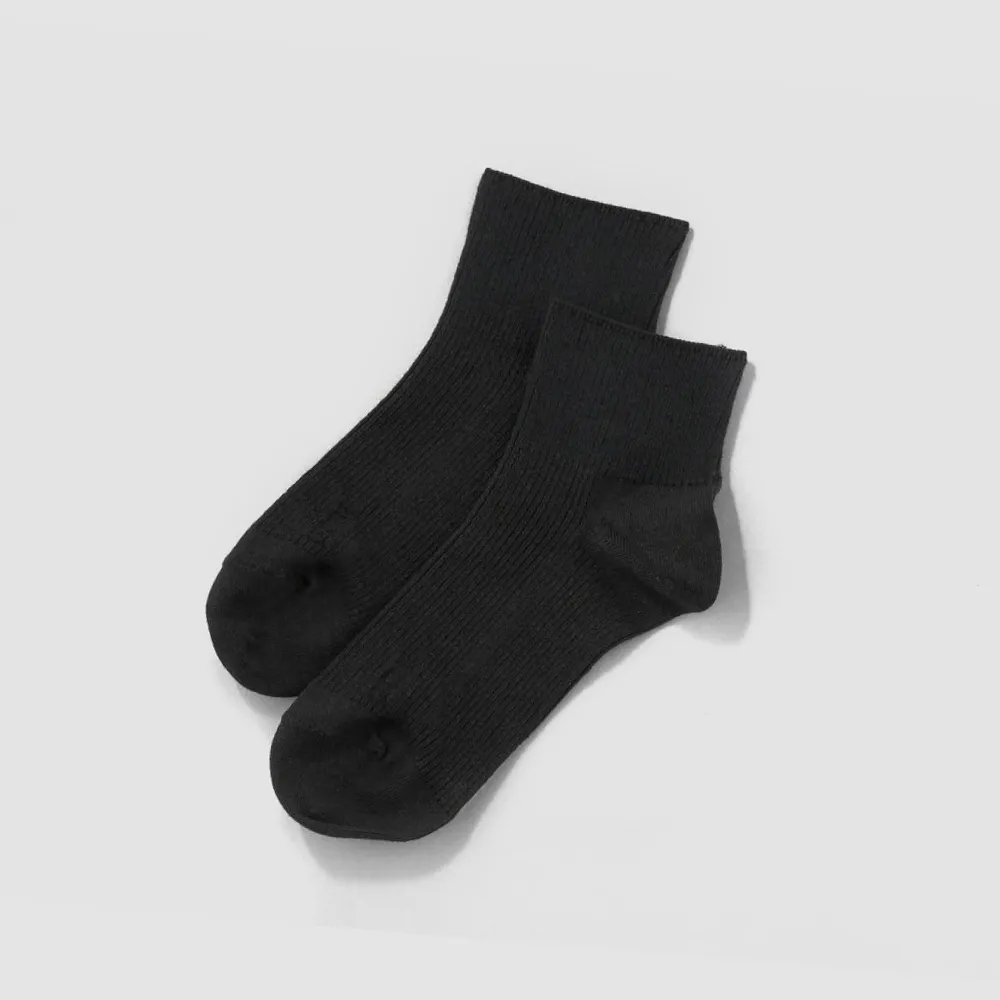 O2〉× mioasse ショートソックス ブラック