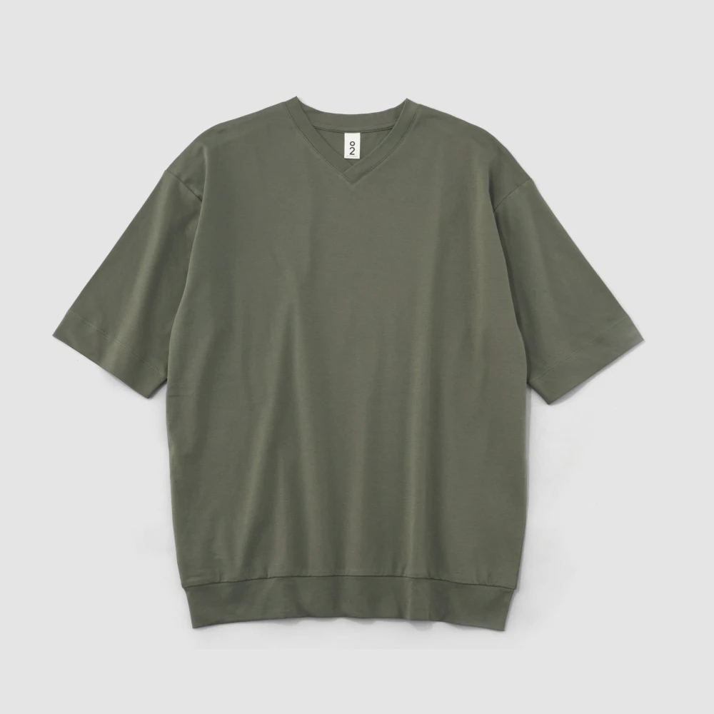 〈O2〉Tee "Rosy" メンズ ＶネックＴ オリーブ