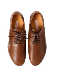 革ひも靴（茶）